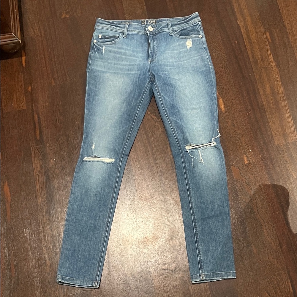 DL1961 Light Blue Distressed Skinny Jeans
